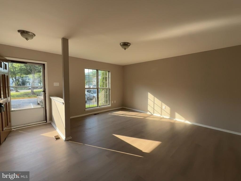 2119 Princess Anne Court - Photo 2