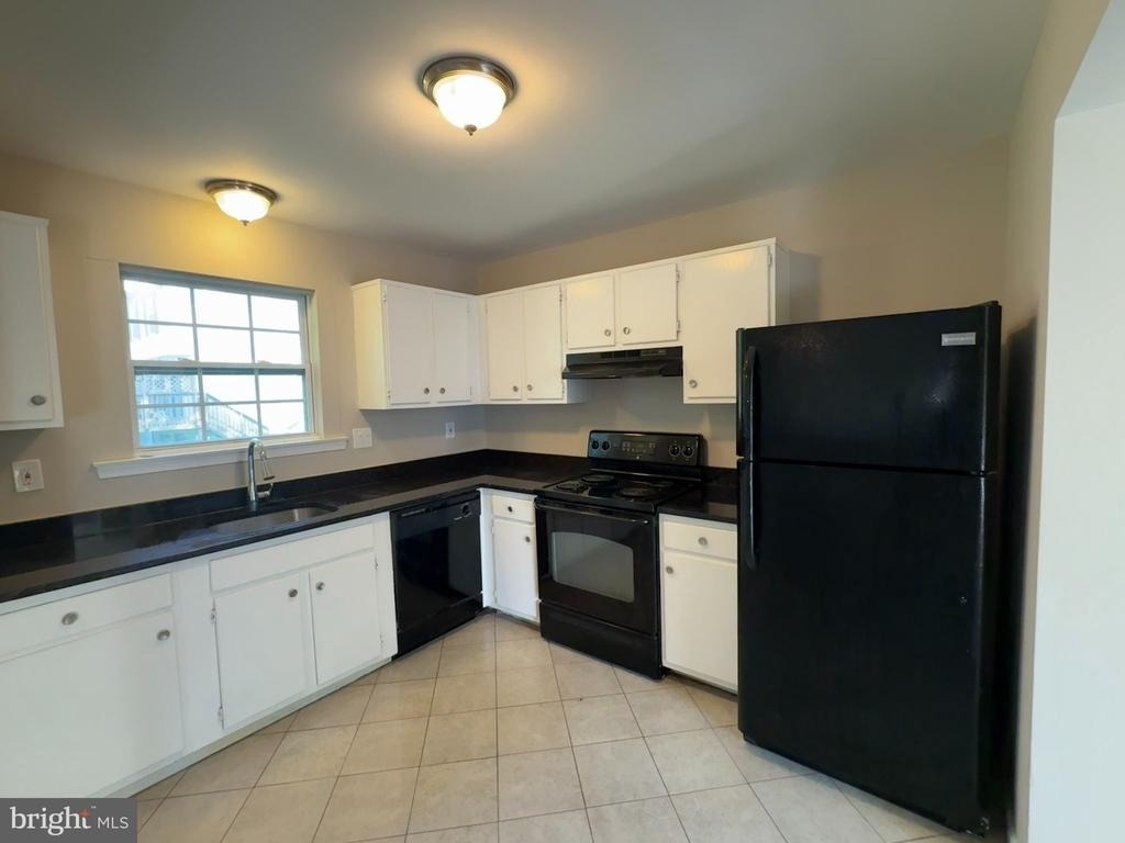 2119 Princess Anne Court - Photo 4