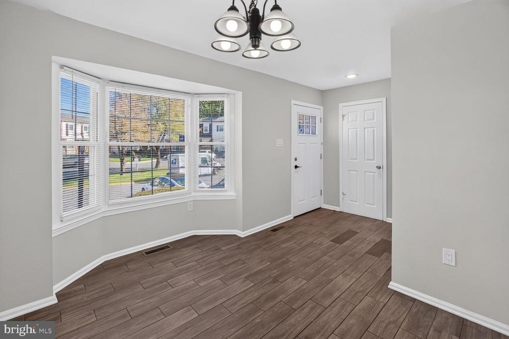 14620 Tynewick Terrace - Photo 2