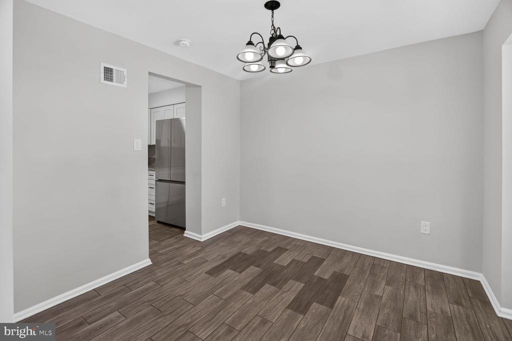 14620 Tynewick Terrace - Photo 3