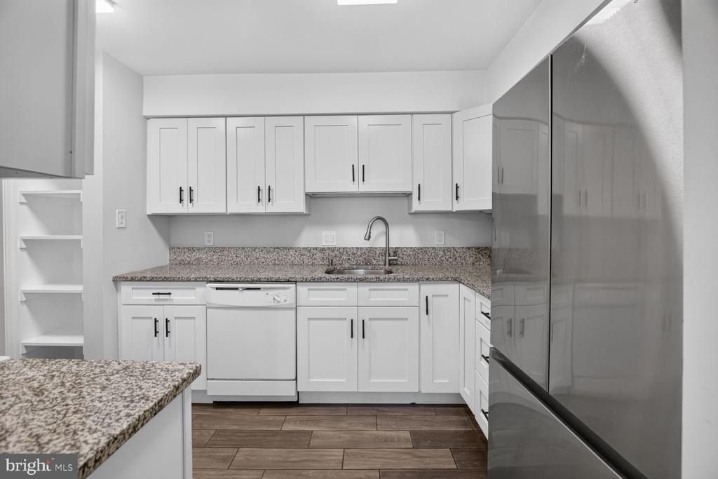 14620 Tynewick Terrace - Photo 4
