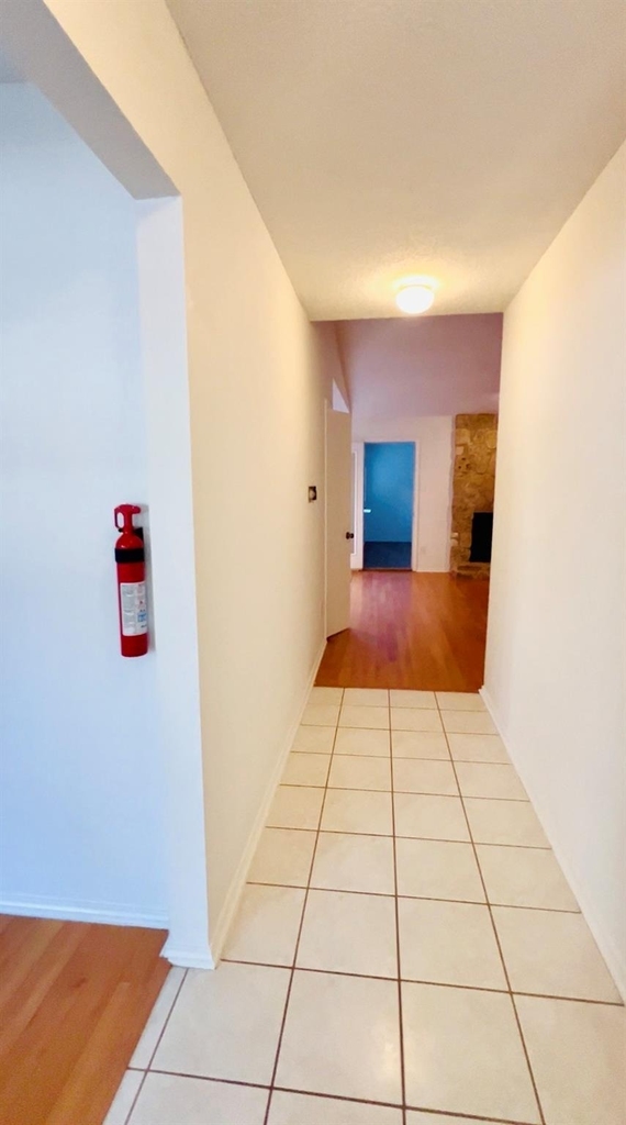 6003 Avery Island Ave - Photo 8