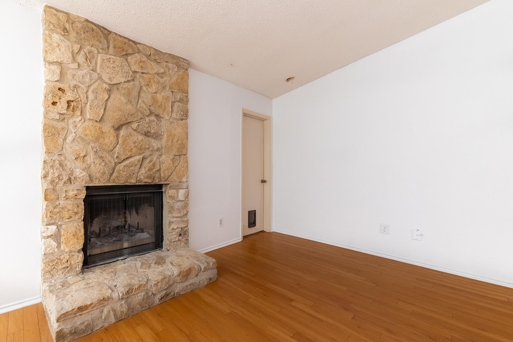 6003 Avery Island Ave - Photo 12