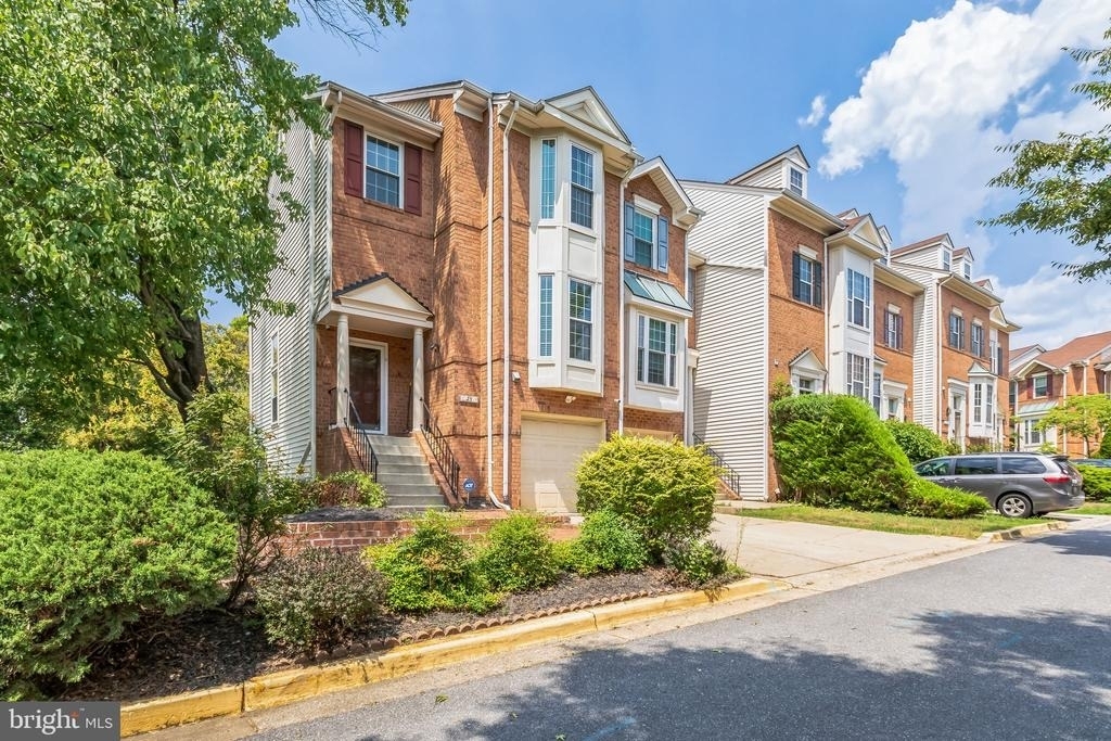 25 Morning Breeze Court - Photo 1