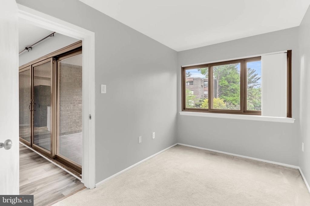 405 Christopher Avenue - Photo 17