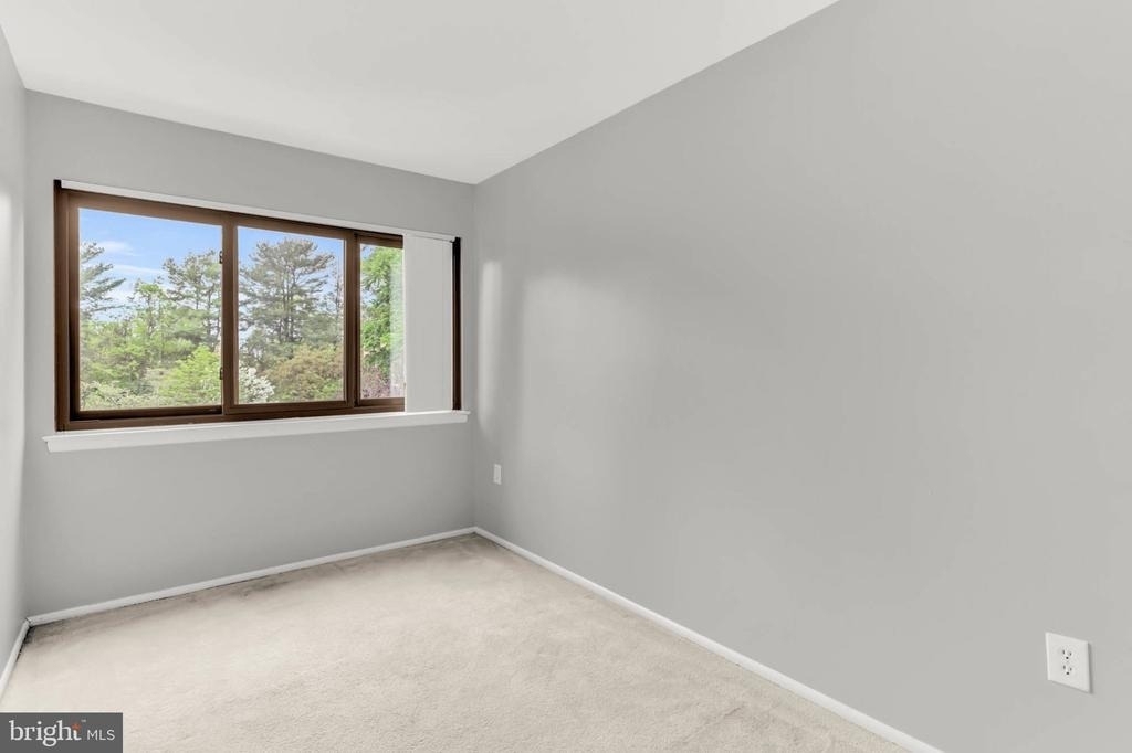 405 Christopher Avenue - Photo 19