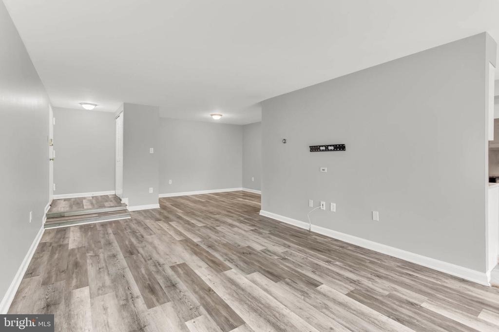 405 Christopher Avenue - Photo 5