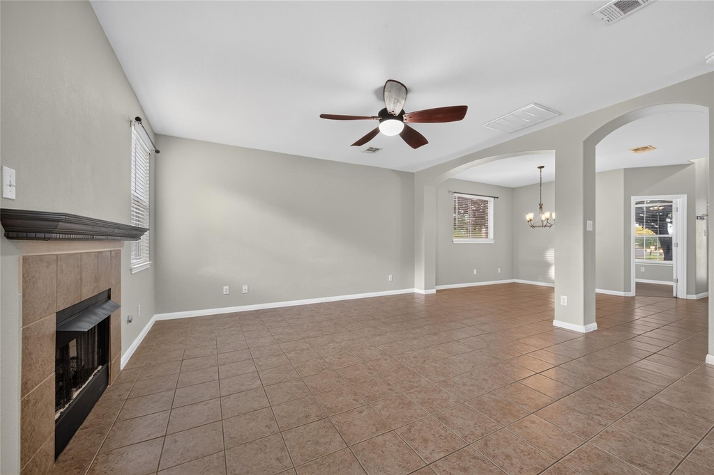 2207 Brittway Ln - Photo 11