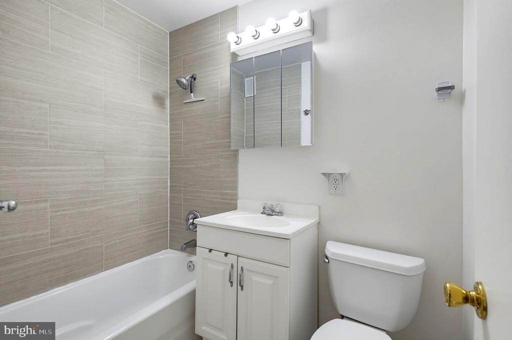 170 Talbott Street - Photo 22