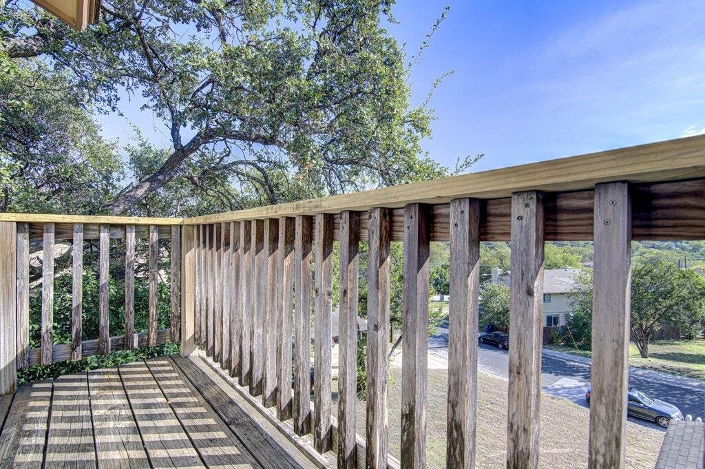 8104 Dunn St - Photo 3