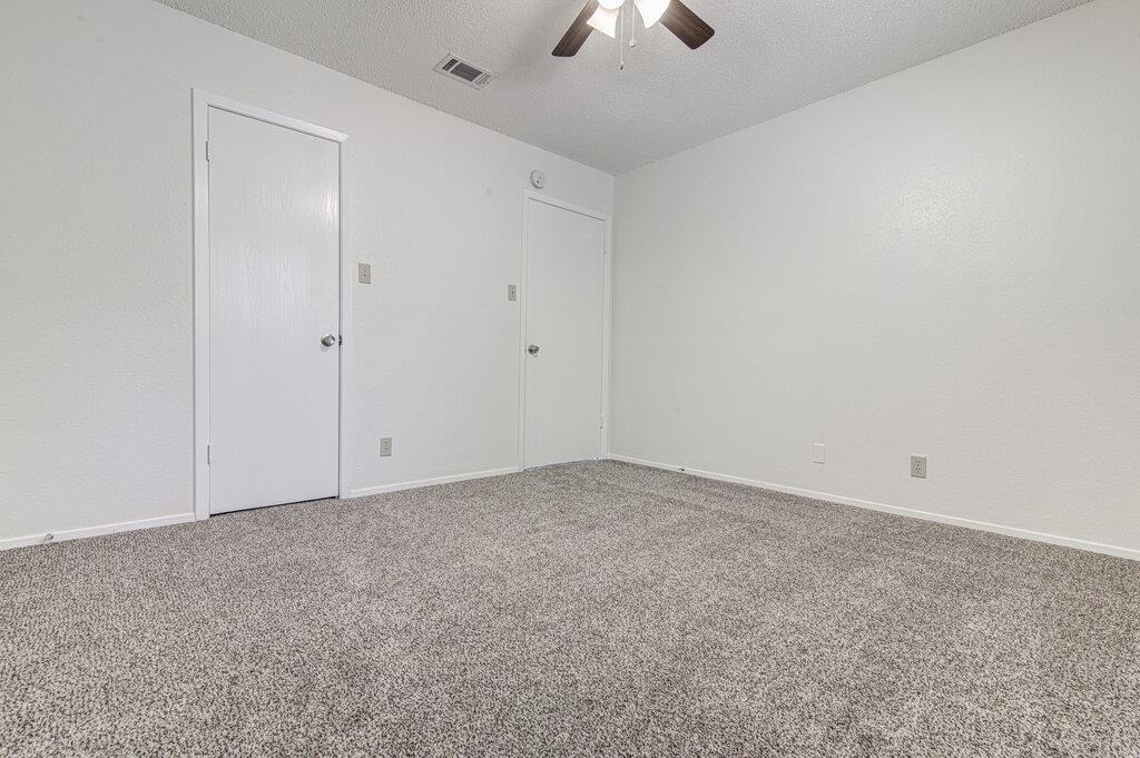8104 Dunn St - Photo 15