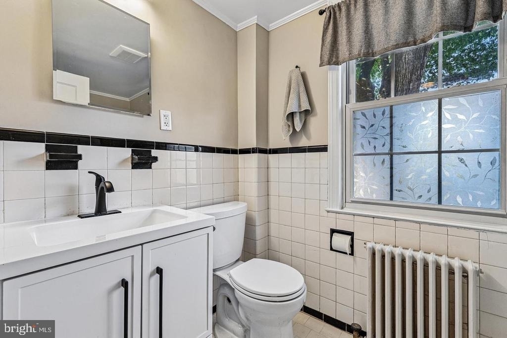2223 Washington Avenue - Photo 15