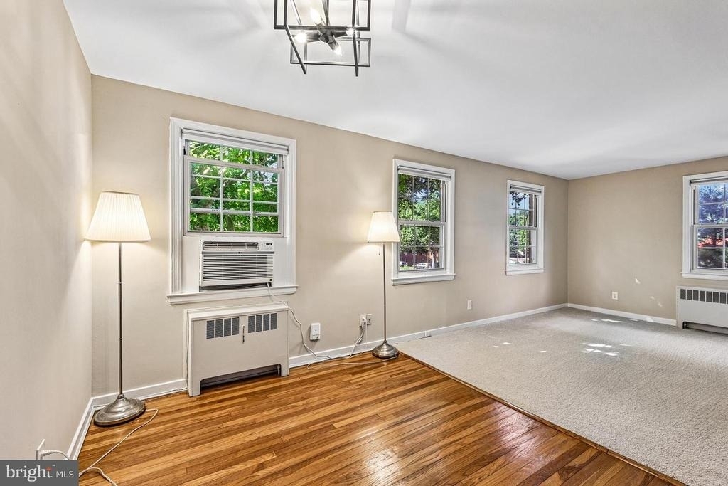 2223 Washington Avenue - Photo 5