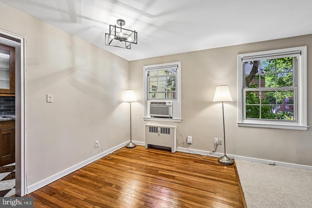 2223 Washington Avenue - Photo 6
