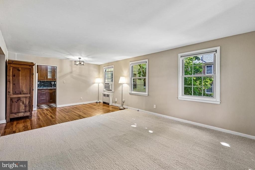 2223 Washington Avenue - Photo 7