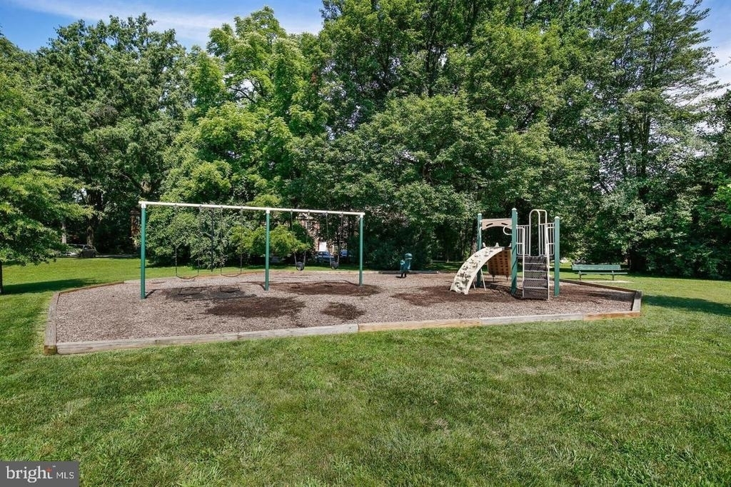 11419 Commonwealth Dr. - Photo 25