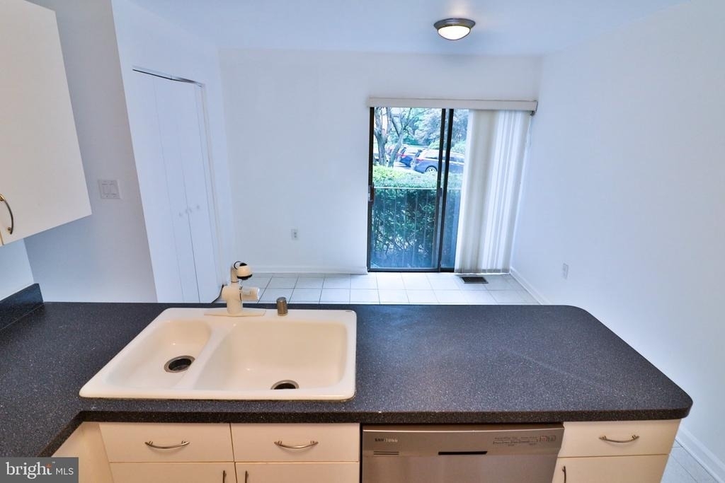 10811 Deborah Drive - Photo 7