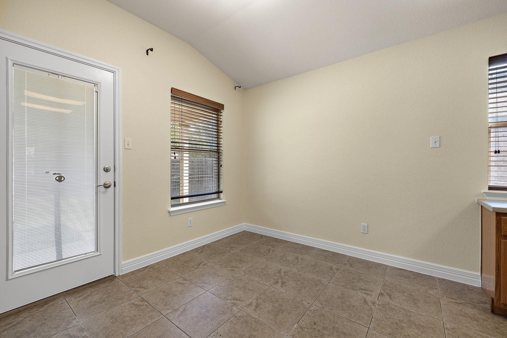 413 Peaceful Haven Way - Photo 14