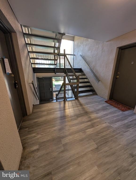 9635 Whiteacre Road - Photo 3