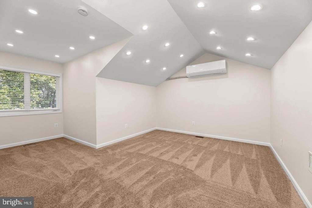 5189 Columbia Road - Photo 39