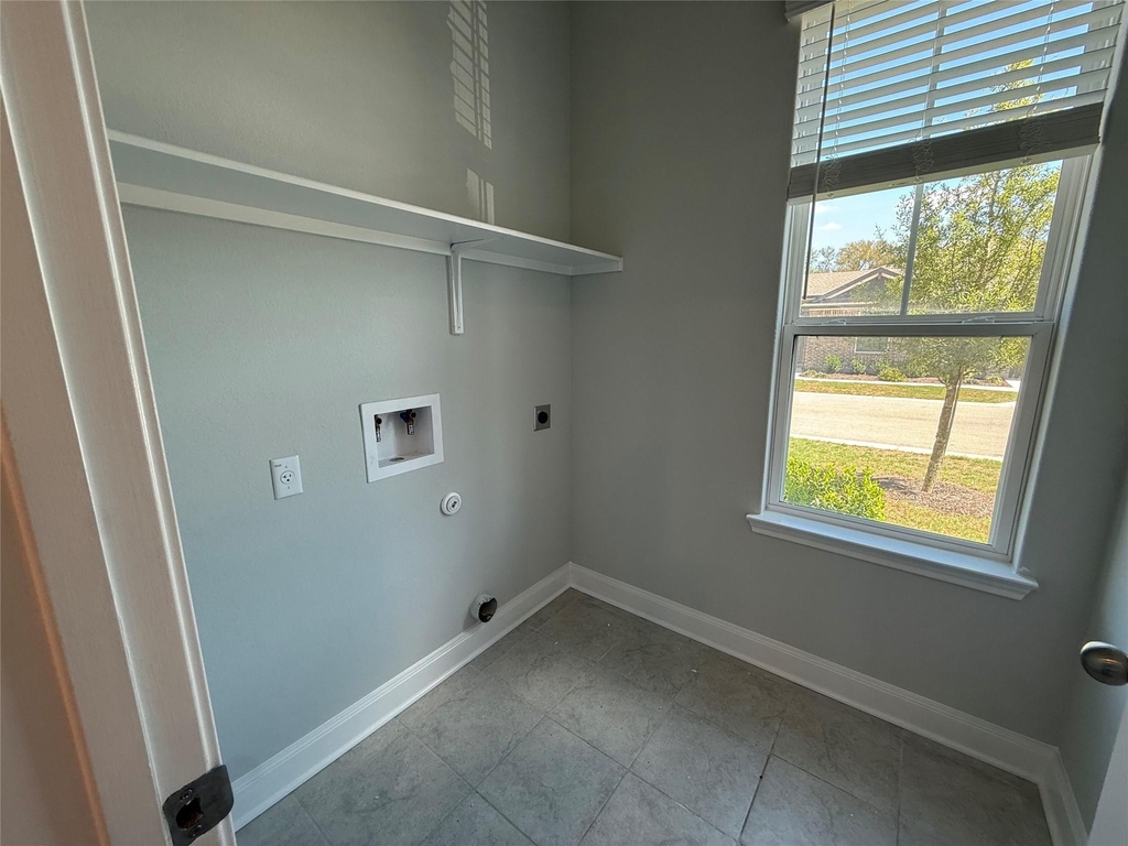 131 Spangle Way - Photo 6