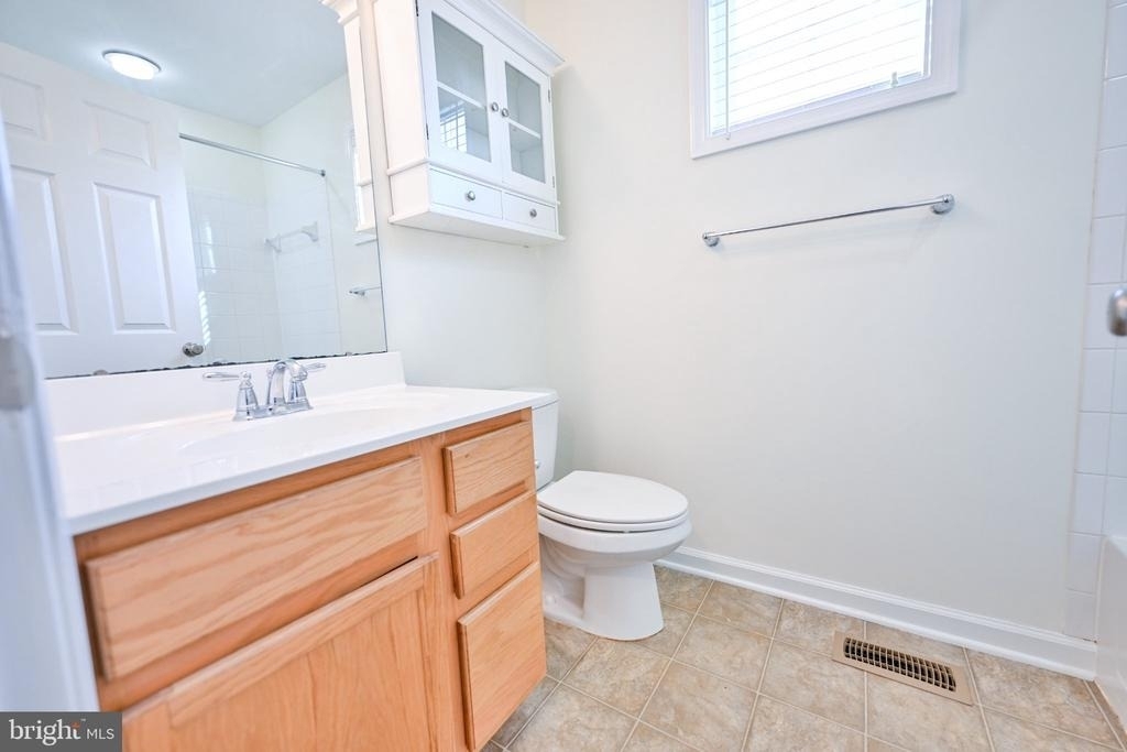 608 Tantallon Court - Photo 17