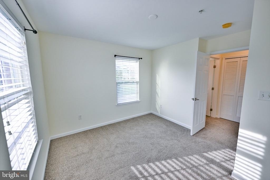 608 Tantallon Court - Photo 16