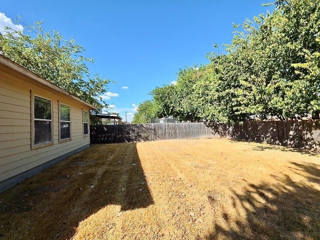 204 Delby St - Photo 22