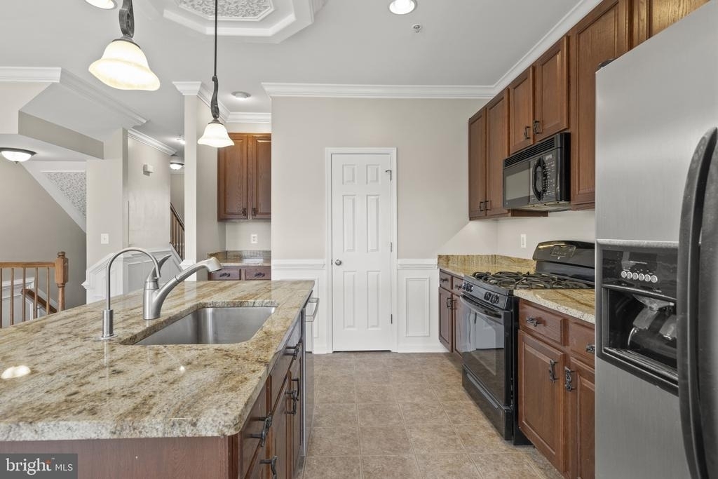 82 Backstretch Way - Photo 13