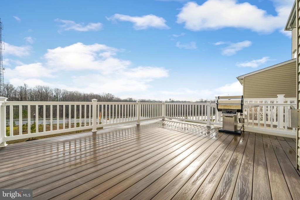 82 Backstretch Way - Photo 17