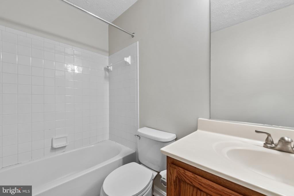 550 Kennington Road - Photo 20