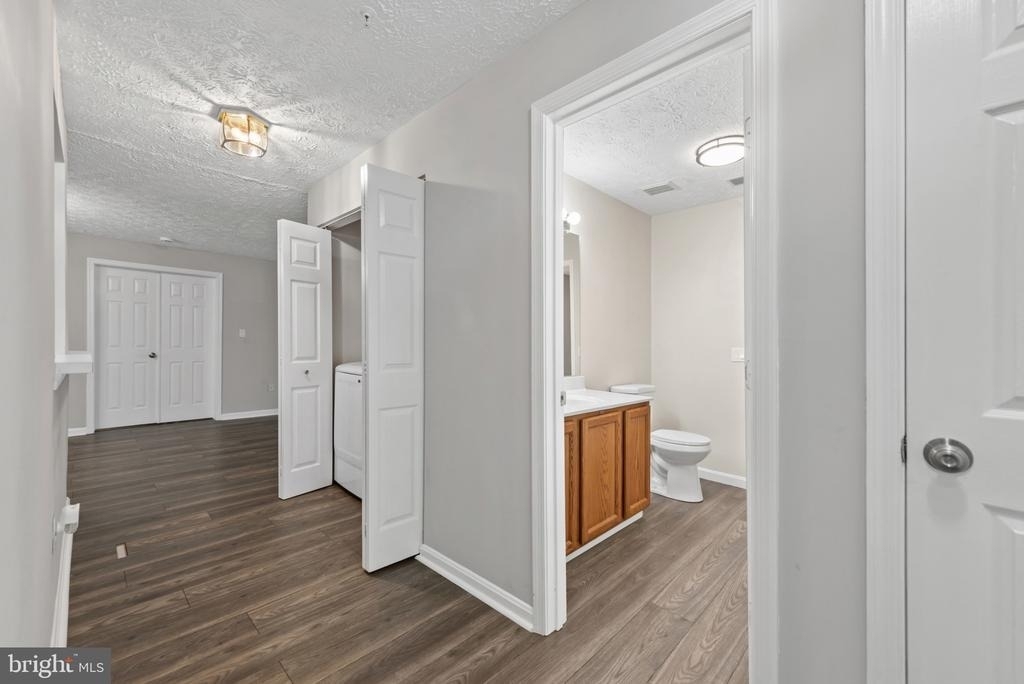 550 Kennington Road - Photo 15