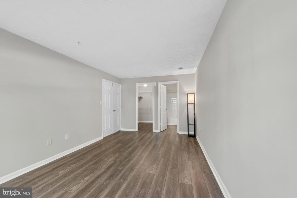 550 Kennington Road - Photo 24