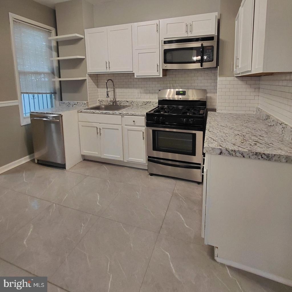 502 Lyndhurst Street - Photo 29