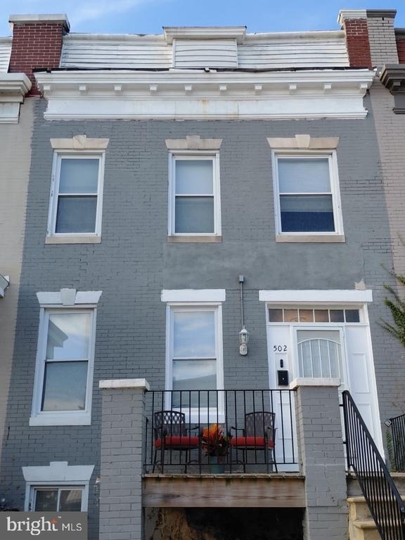 502 Lyndhurst Street - Photo 0
