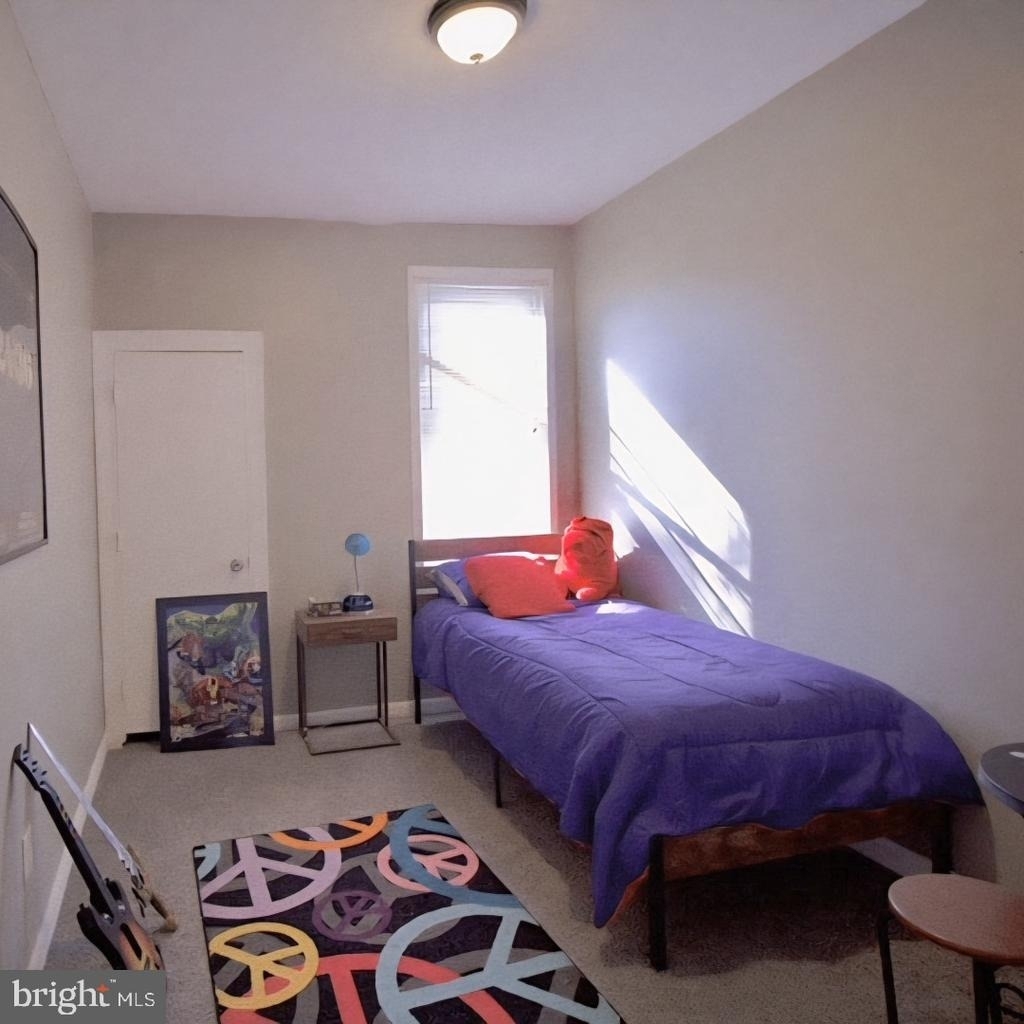 502 Lyndhurst Street - Photo 3