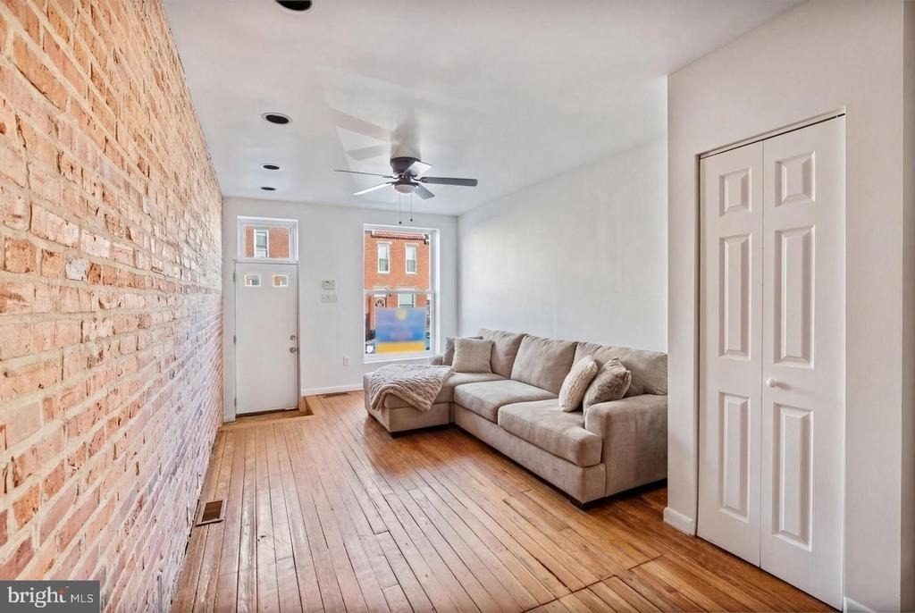 1407 Webster Street - Photo 0