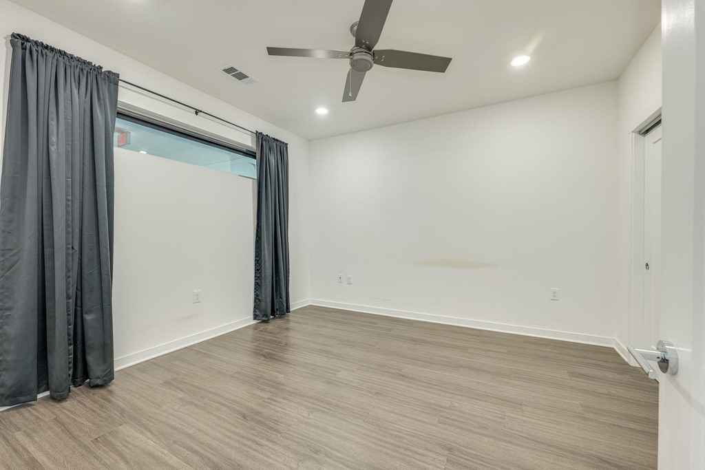 4361 S Congress Ave - Photo 19