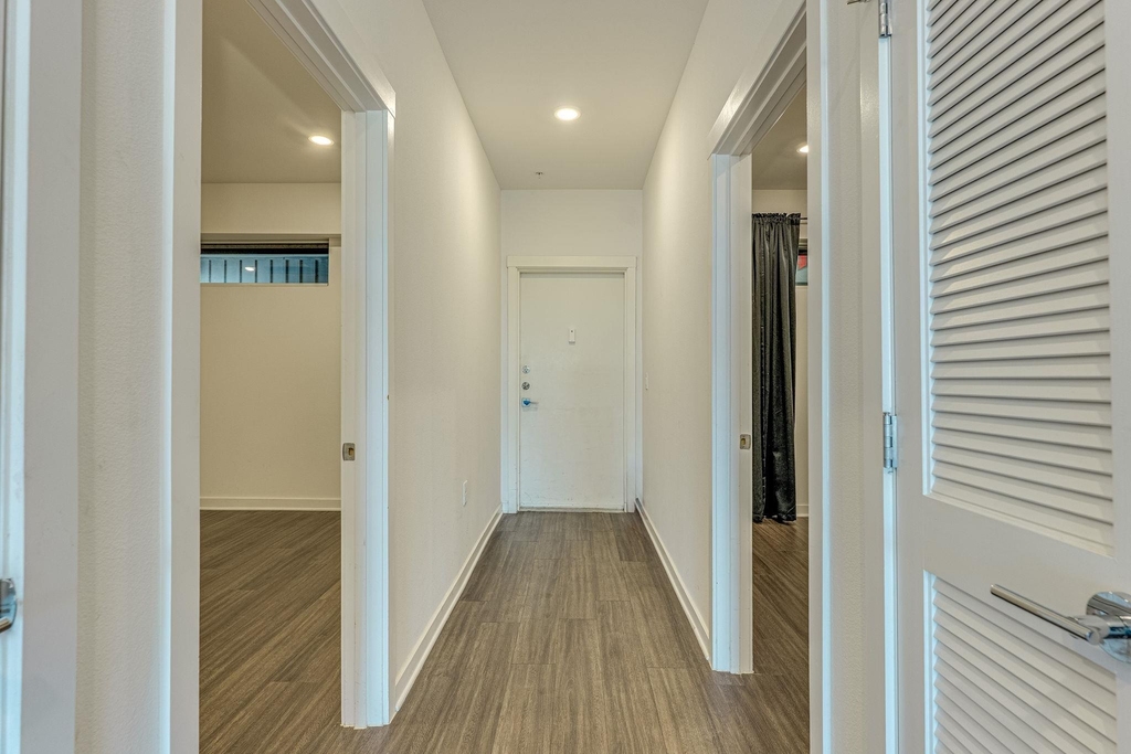 4361 S Congress Ave - Photo 13