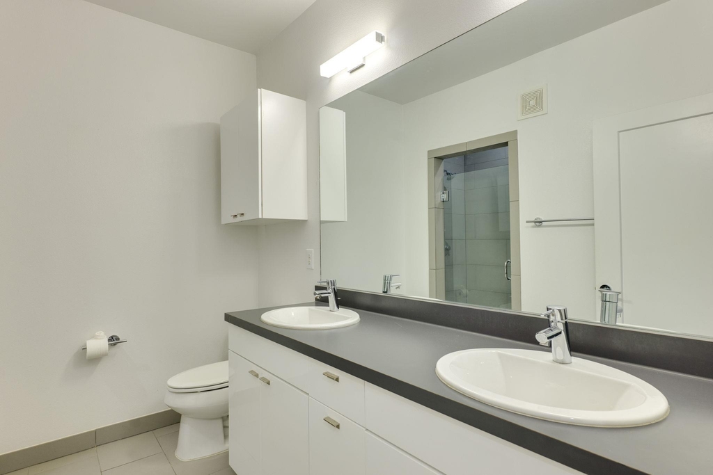 4361 S Congress Ave - Photo 17