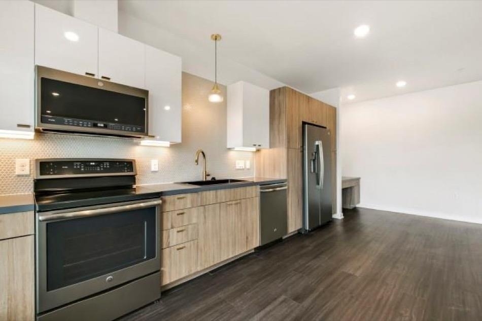 4361 S Congress Ave - Photo 8