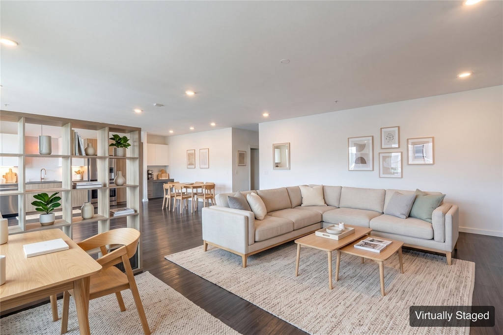 4361 S Congress Ave - Photo 1