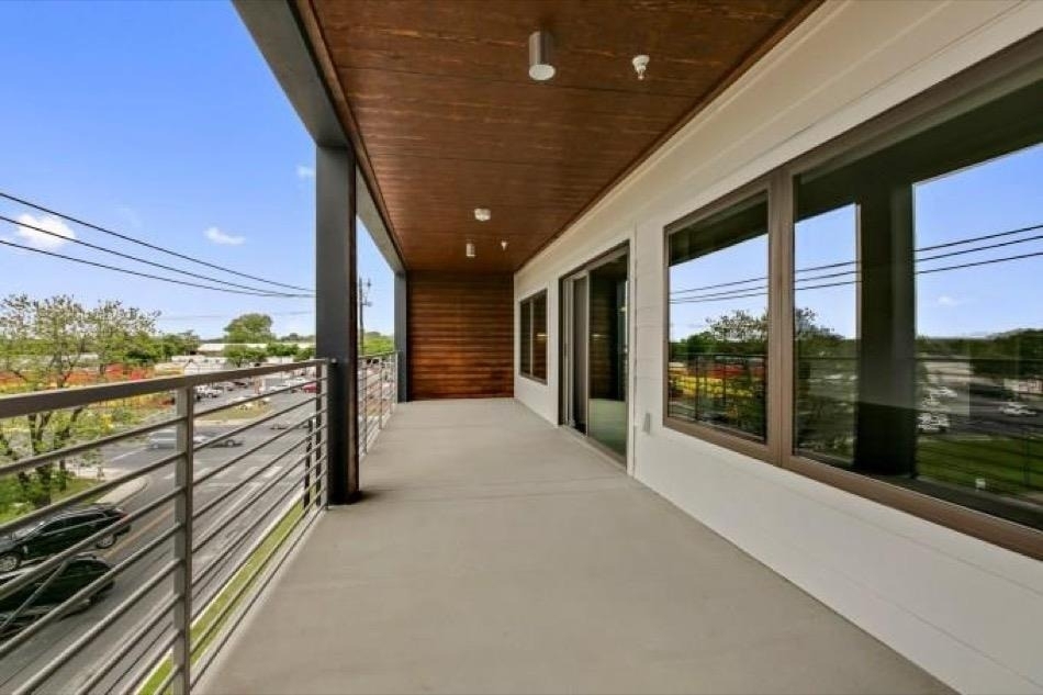 4361 S Congress Ave - Photo 15