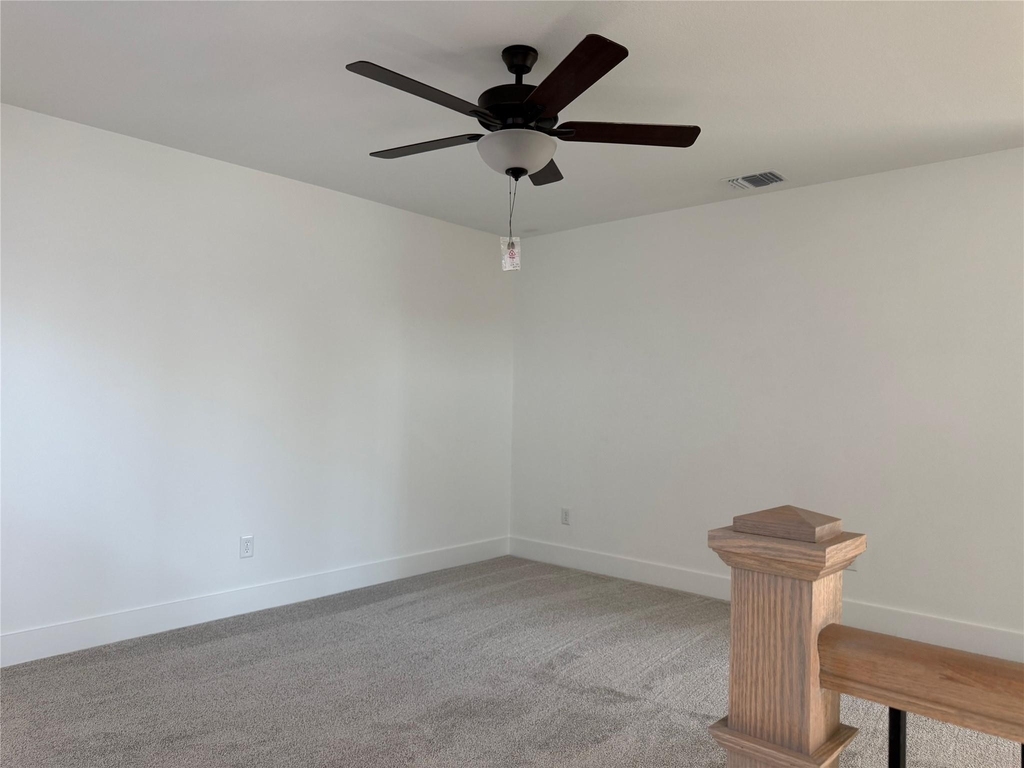 221 Groveland Dr - Photo 12