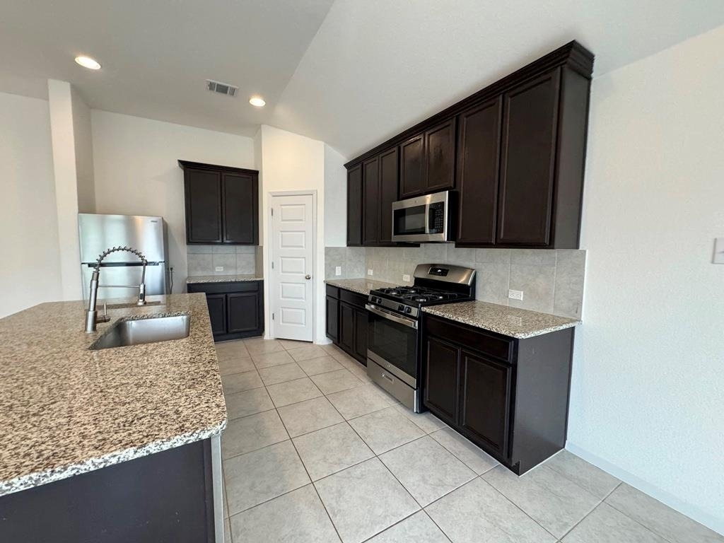 106 Watercourse Way - Photo 19