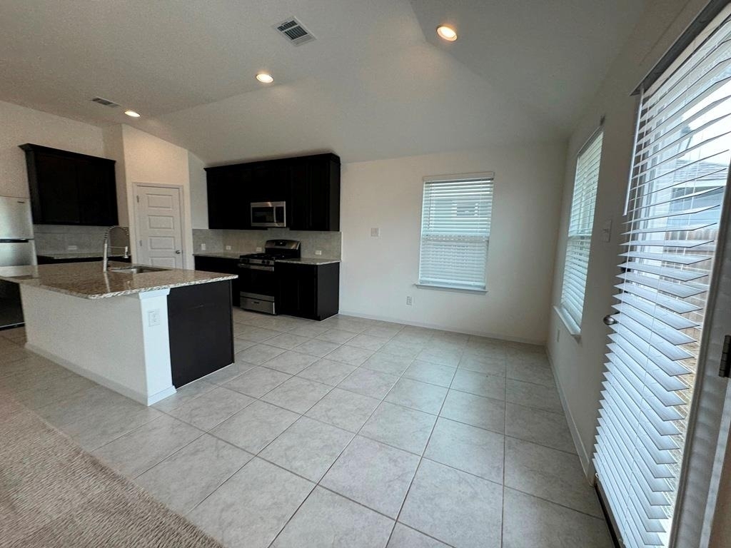 106 Watercourse Way - Photo 17