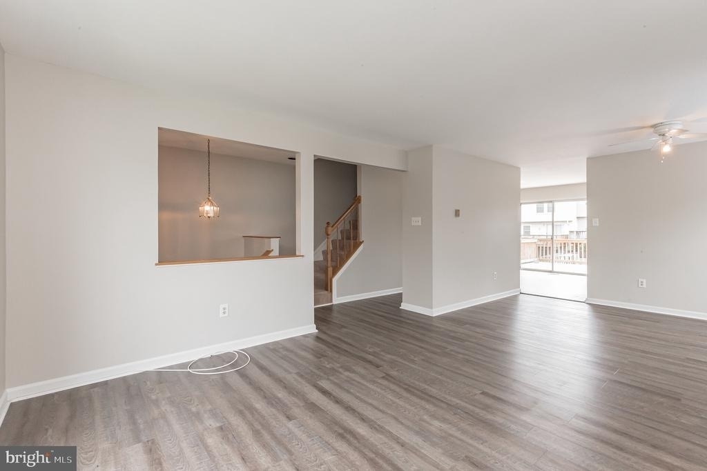 747 Dayspring Drive - Photo 3
