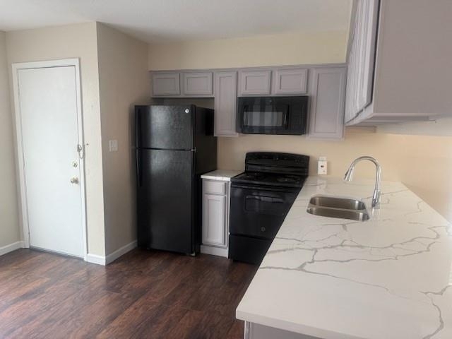 908 Guadalupe St - Photo 3