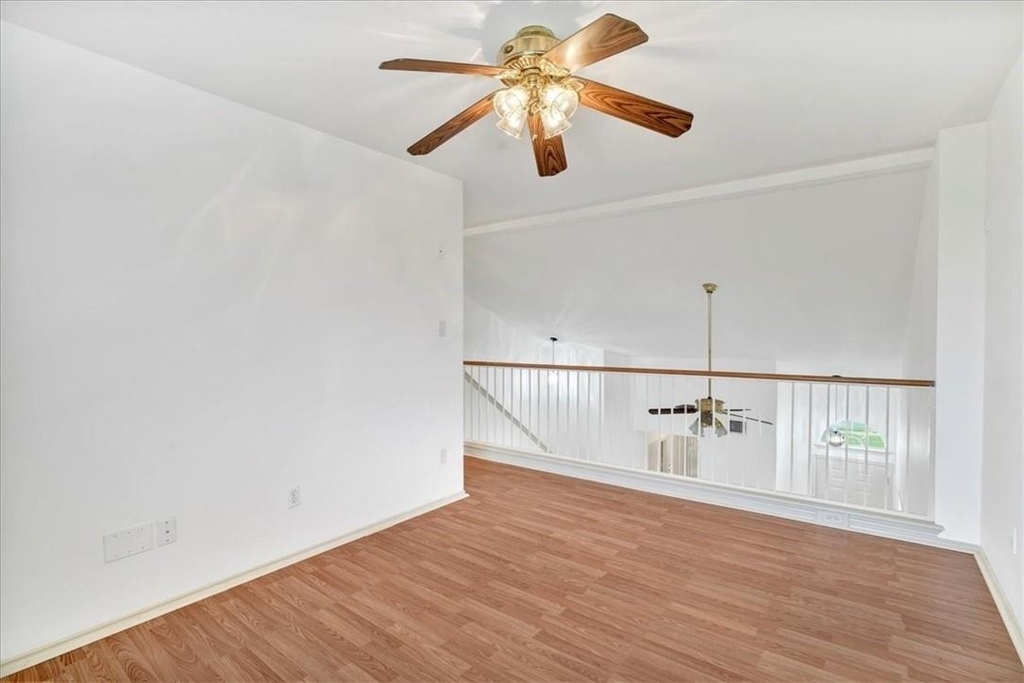 1405 Scottsdale Dr - Photo 10