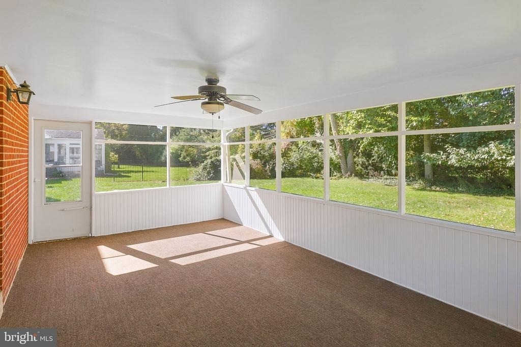 731 Halstead Road - Photo 10